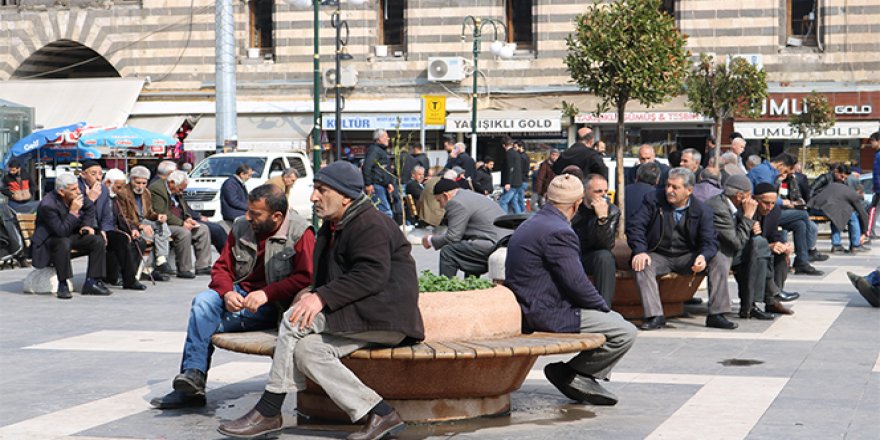 Do Amed de qedexeyê tebervejyayîşî yê 4 rojan nêro ca