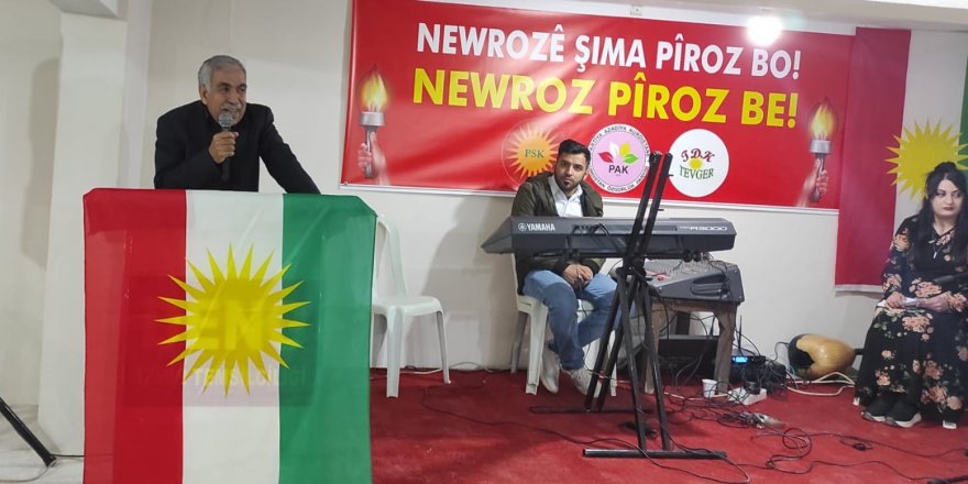 PAK, PSK, TDK-TEVGERê Li Îzmîrê Newroz Pîroz Kirin