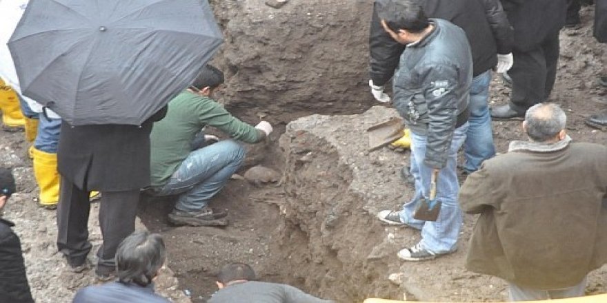 Baroya Diyarbekirê serlêdan ji bo aqûbeta hestiyên ku li Bircên Diyarbekirê hatibûn dîtin kir