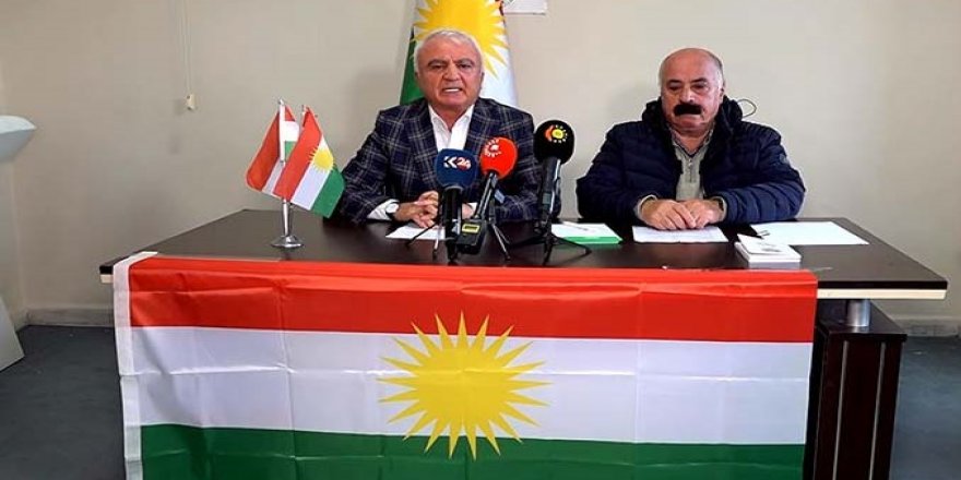 Roja Alaya Kurdistanê li Stenbolê hate pîrozkirin