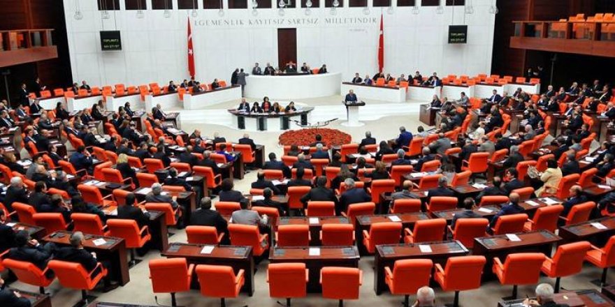 Fezlekeya 15 parlamenteran bo Parlamentoya Tirkiyê hat şandin