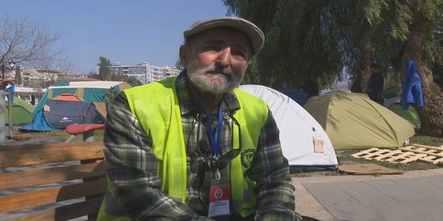 Xwebexşek ji Holendayê bi otomobîla xwe çûye hawara Hatayê