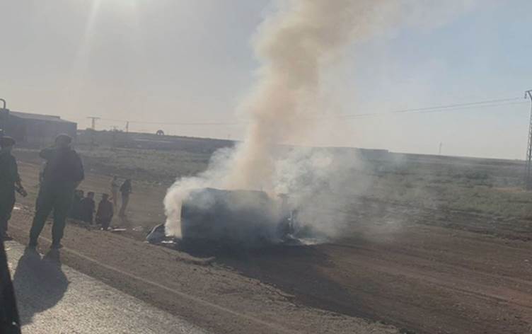 DÊRIK - Droneke Tirkiyeyê otomobîlek bombebaran kir