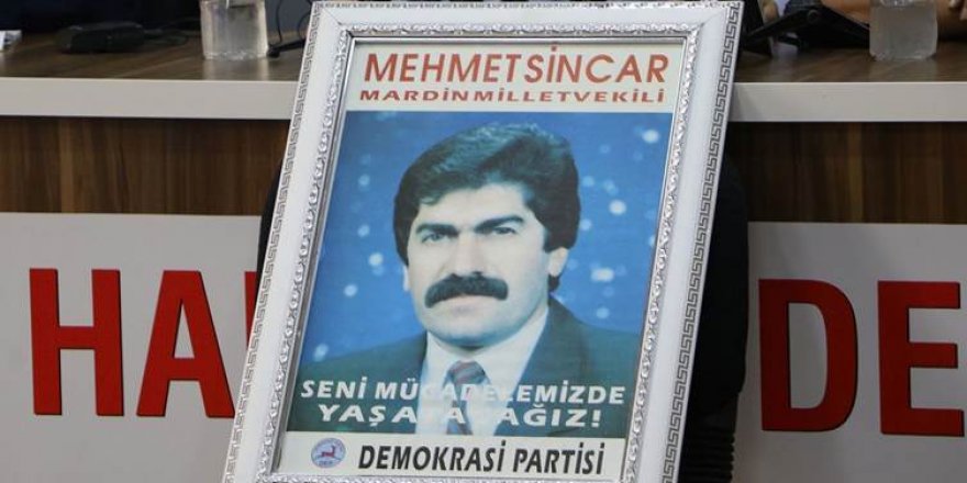 Doza Mehmet Sîncar hat paşxistin