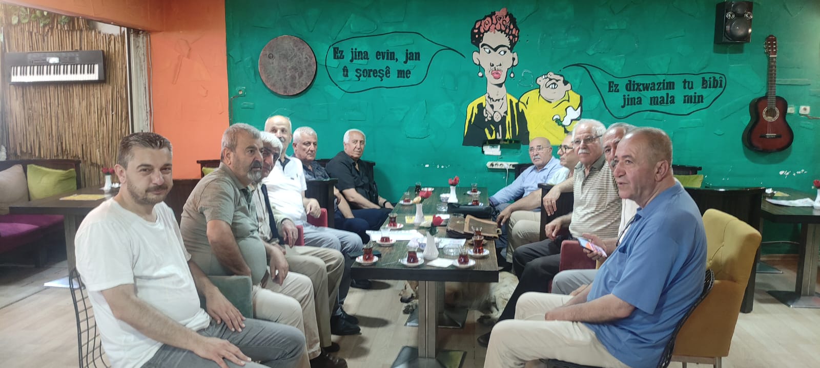 Heyeta PWKyê ji bo piştgirîyê seredana Pîne Cafeyê kir