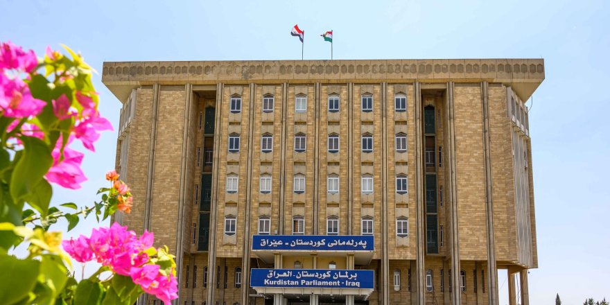 32 sal li ser yekem rûniştina Parlamentoya Kurdistanê re derbas dibe