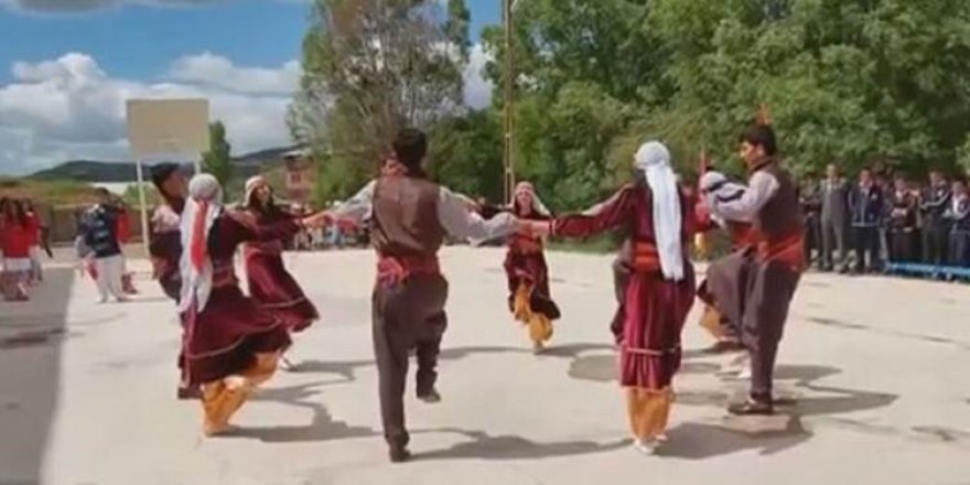 AMED – Dîsa bi hinceta govend û stranên Kurdî 5 kes hatin desteserkirin