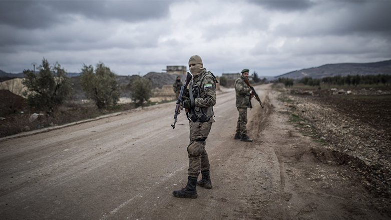 Grûpên çekdaran bacên giran li ser Efrîniyan disepînin