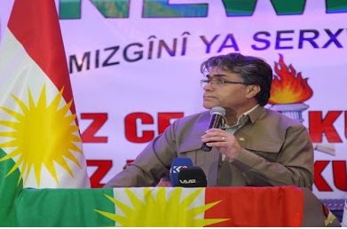 Serokê Pêroyî yê PWKyî Mustafa Ozçelîk: Roja Alaya Kurdîstanî Pîroz Bo