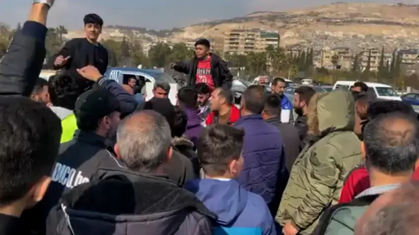 Şam | Karmendên Sûriyê derxistina ji kar protesto kirin