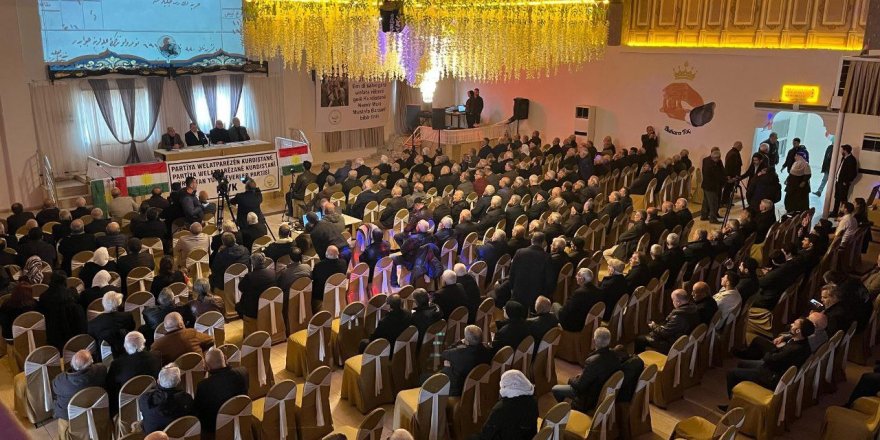 PWKyê li Mêrdînê konferansa bibîranîna Mele Mistefa Barzanîyê  nemir li dar xist