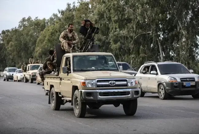 SOHR: Di şerê navbera Şamê û Lazkiyê de 311 kes hatin kuştin, belkî jî 524 kes